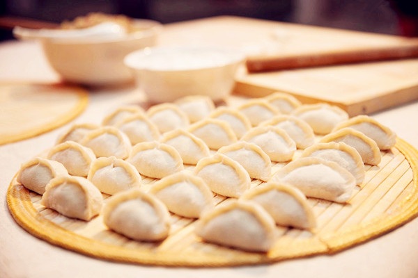 饺子就酒，越喝越有